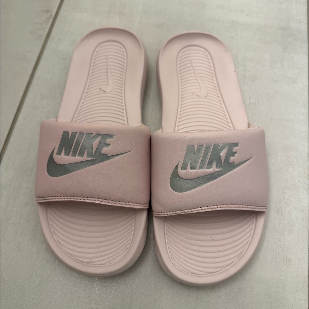 Nike Women's Victori One Slides